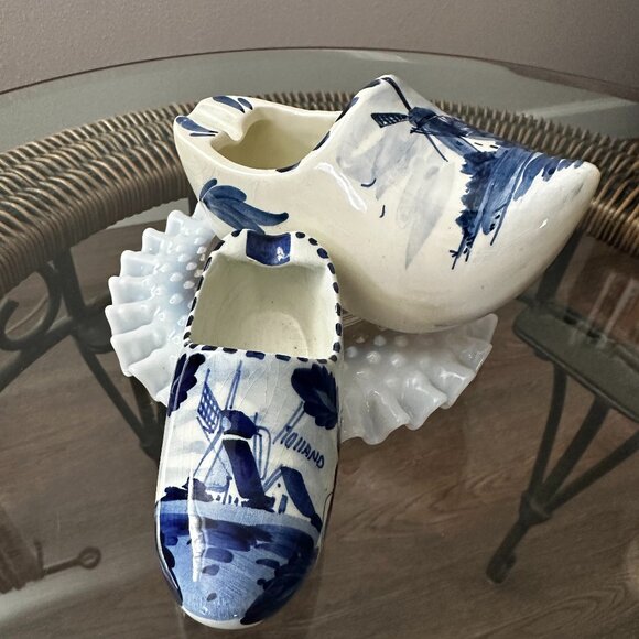 Mid 20th Century "DELFT" Holland Blue & White Ceramic Clog Set of 2 Smoke Shoe's - Picture 1 of 7